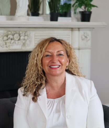 Mrs Danielle Clarke profile image